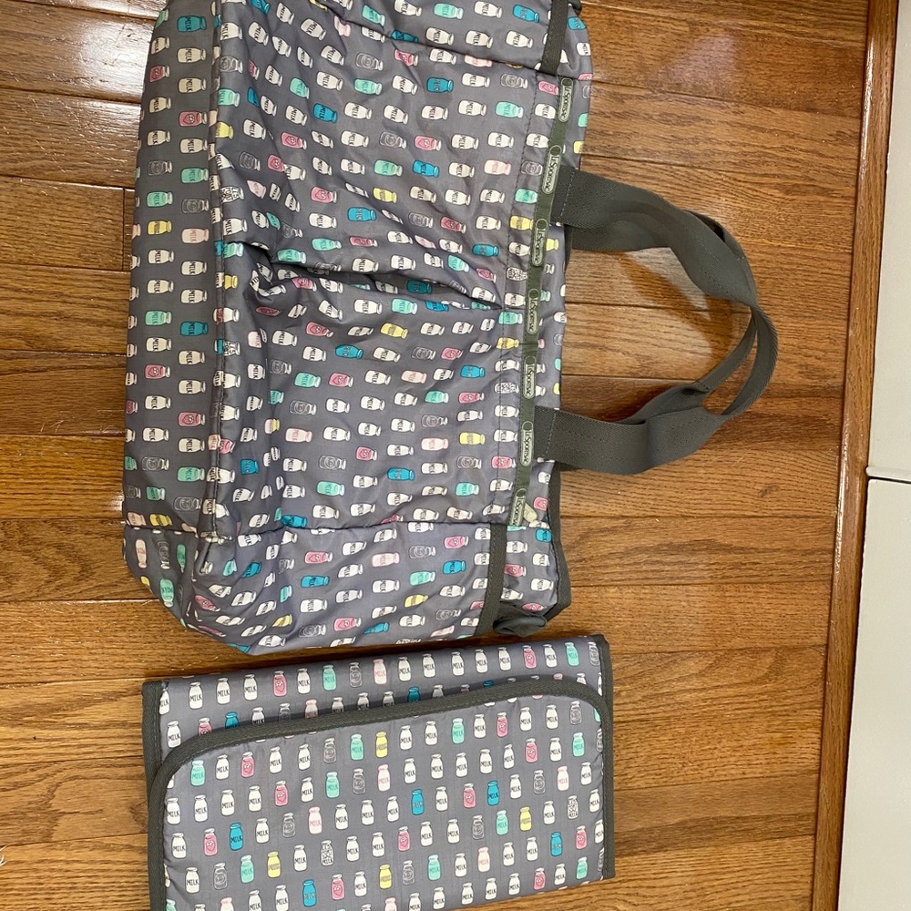 Le Sportsac Ryan diaper bag